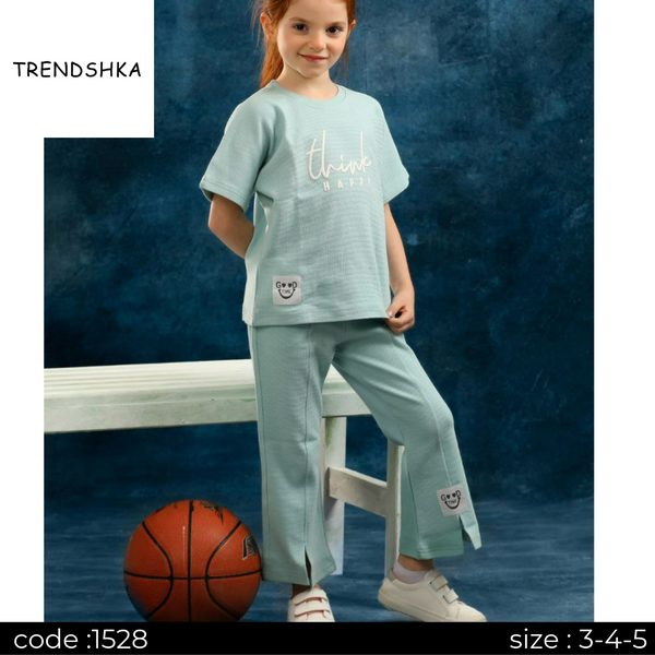 Two-Piece Loose Neck Loose Neck Flowing Pants T-Shirt for Little Girl, Casual Wear